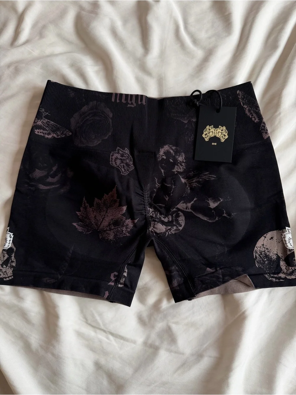 SHE Darc Sport Shorts